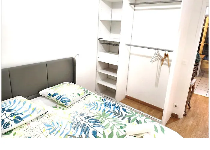 Apartman Entier 2-3 P *